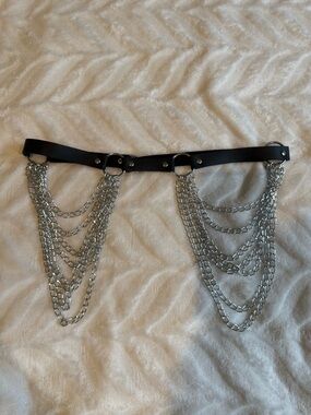 Black Leatherette Chain Drape Belt - Silver Chains